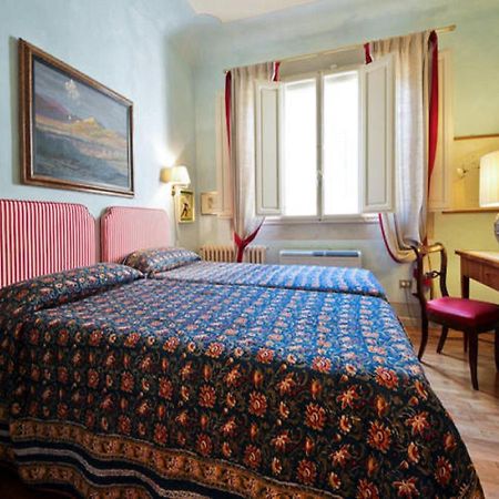 Ferienwohnung Casa Tornabuoni Florenz Zimmer foto